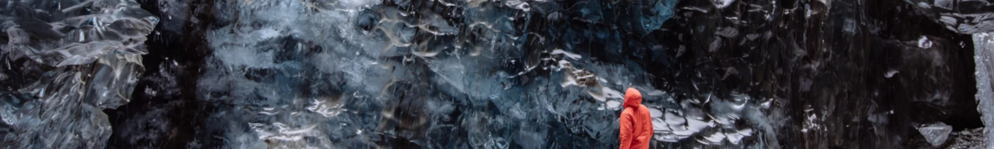 Ice caves guide in Iceland: location, prices, tips, tours